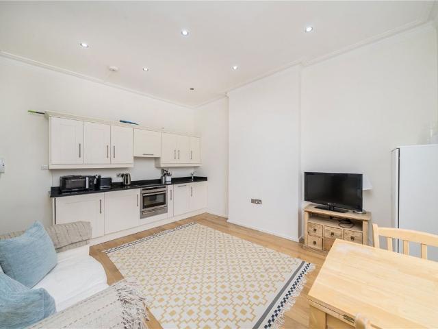 Apartment for rent in City of Westminster, Greater London