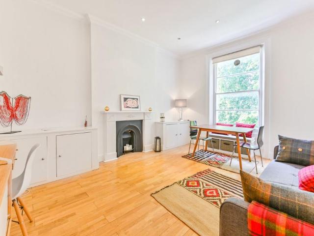 Apartment for rent in Maida Vale, Greater London