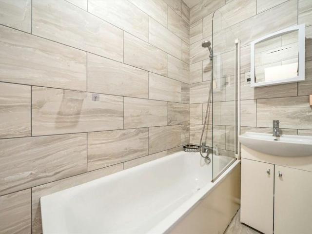 Apartment for rent in Maida Vale, Isle Of Man