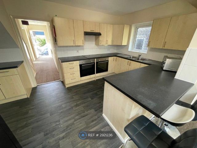 Room for rent in Stuppington, Canterbury