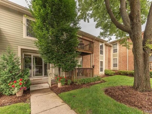 Condo for sale in Northville