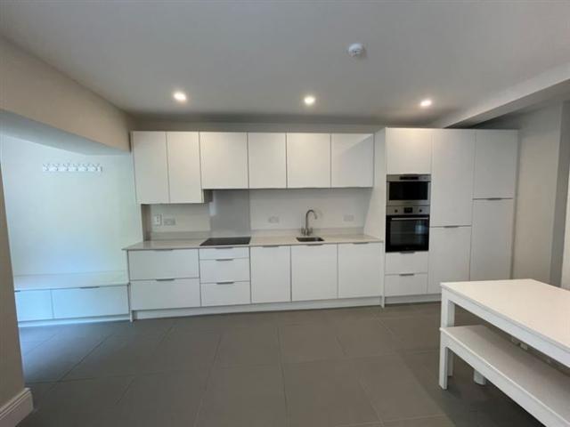Apartment to rent in Bluebell, North Tipperary