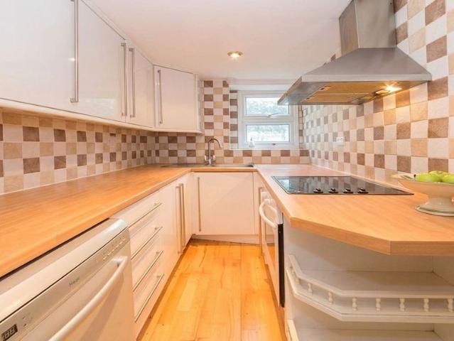 Apartment for rent in London Borough of Ealing, Greater London