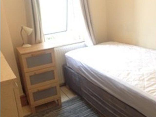 Room for rent in Sydenham, Warwick