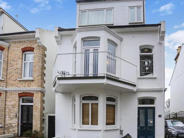 Apartment for rent in Portslade by Sea, Hove