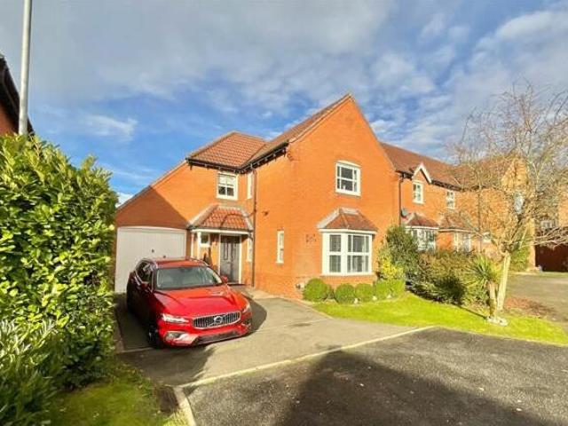 House for sale in Stone, Baswich
