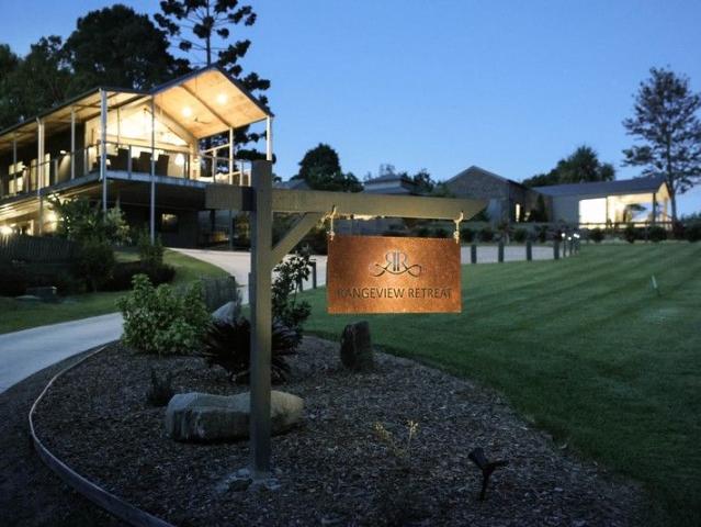 Cottage for sale in Kings Creek, Queensland