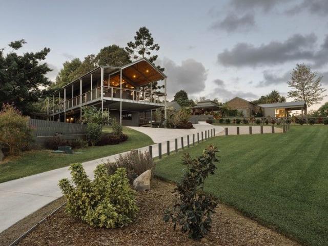 Cottage for sale in Kings Creek, Queensland