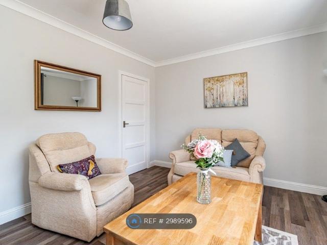 Apartment for rent in Blackford, Scotland