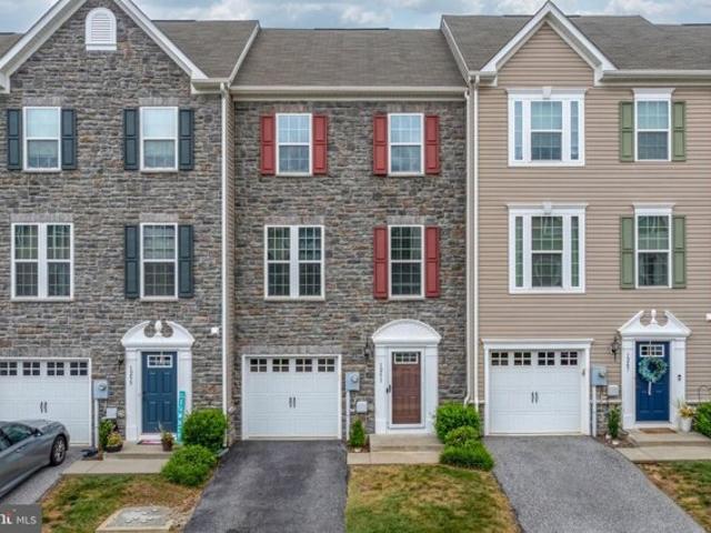 Condo for sale in York