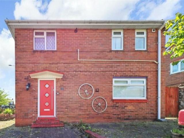 House for rent in Hylton Red House Estate, Tyne And Wear
