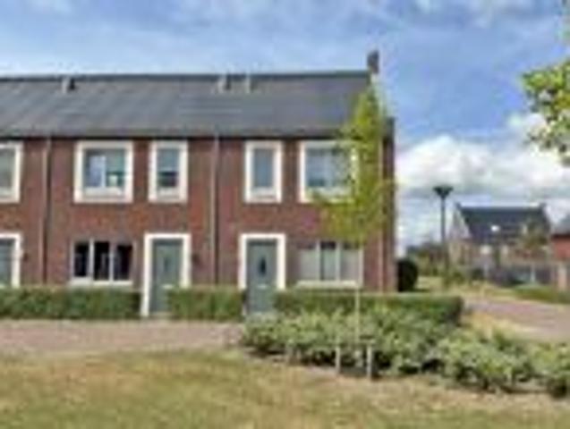 Woning te huur in Vlijmen, Noord Brabant