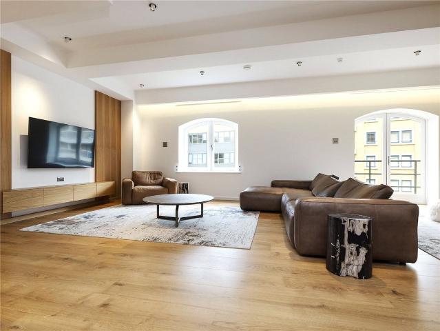 Apartment for rent in Battersea, Greater London