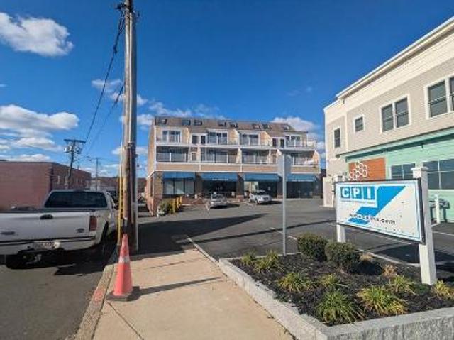Condo for sale in Beverly, Massachusetts