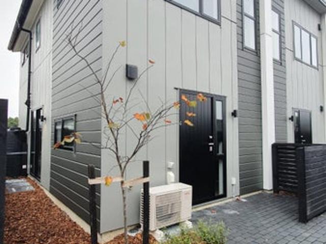 House for rent in Rānui, Henderson-Massey
