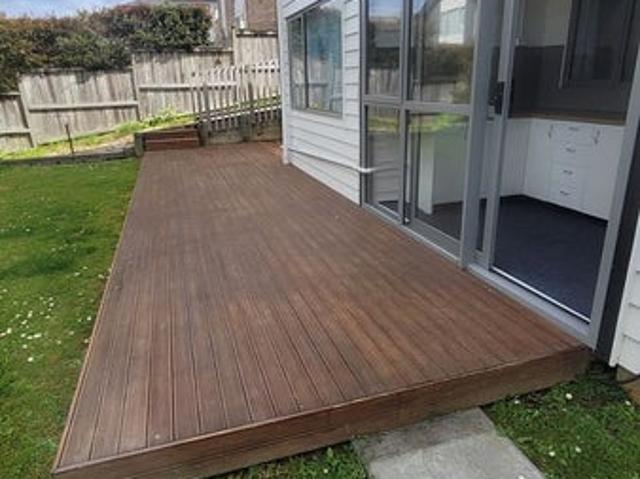 House for rent in Oratia