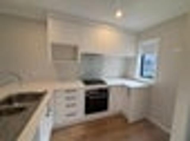 Townhouse for rent in Rānui, Henderson-Massey