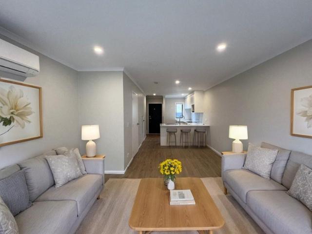 House for rent in Oratia