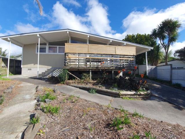House for rent in Rānui, Henderson-Massey