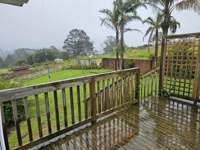House for rent in Oratia