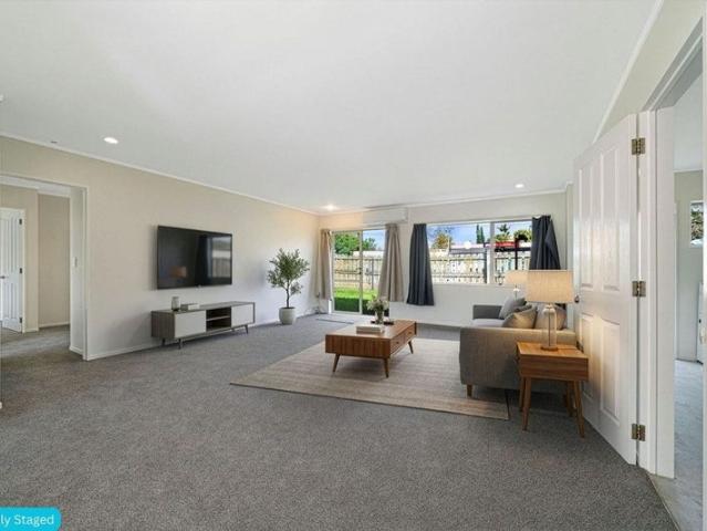 House for rent in Rānui, Henderson-Massey