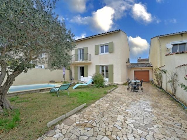 Maison vente à Arles