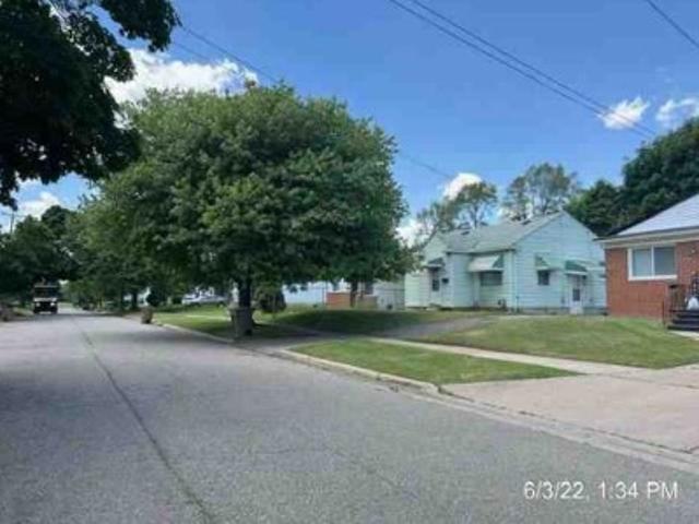 House for sale in Pontiac, Michigan