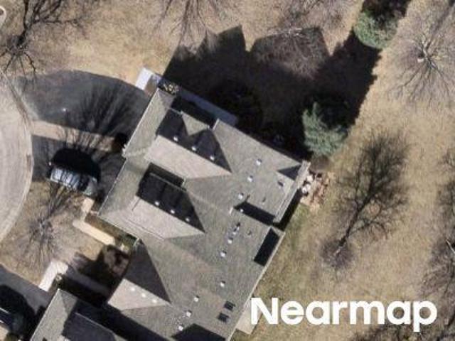 House for sale in Mchenry, Illinois