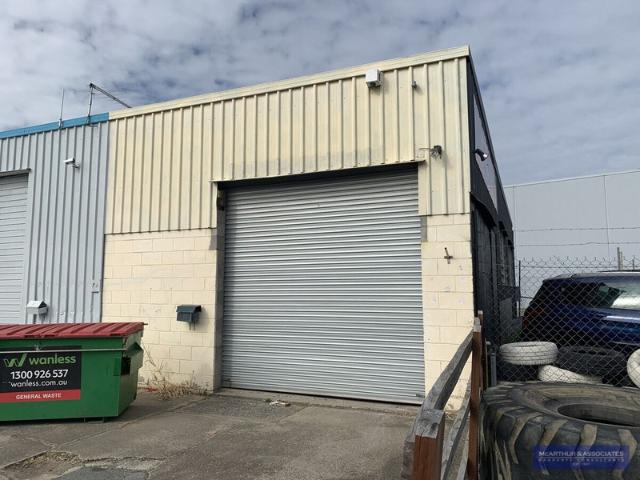 Warehouse for rent in Toombul, Queensland