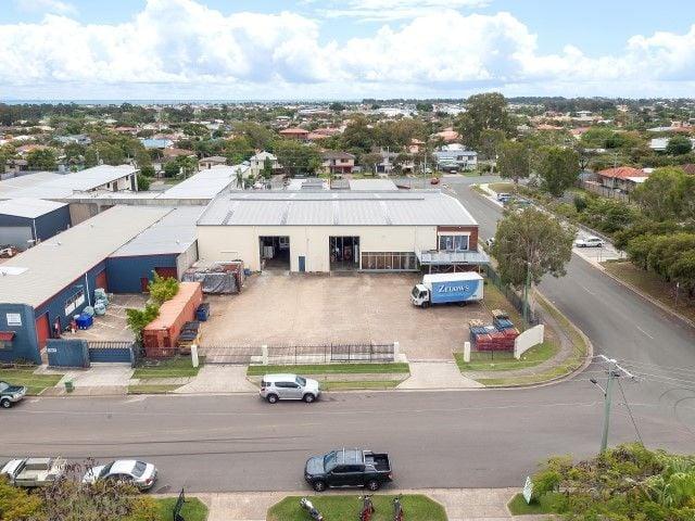 Warehouse for rent in Toombul, Queensland