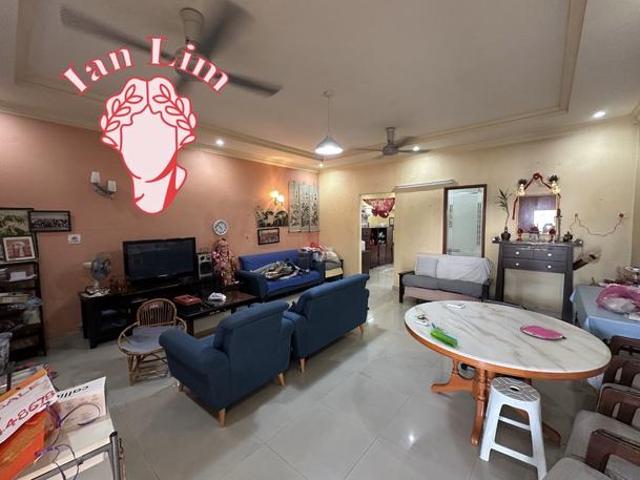 Terraced House for sale in Barat Daya, George Town