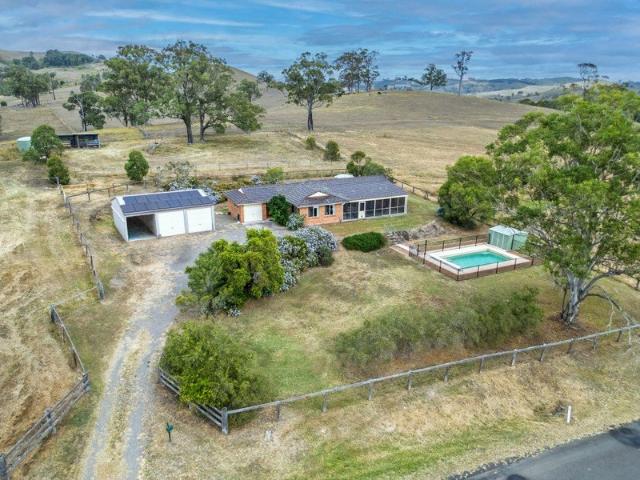 Cottage for sale in Clarence Town, New South Wales
