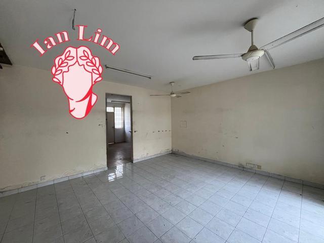 Terraced House for sale in Georgetown, Penang