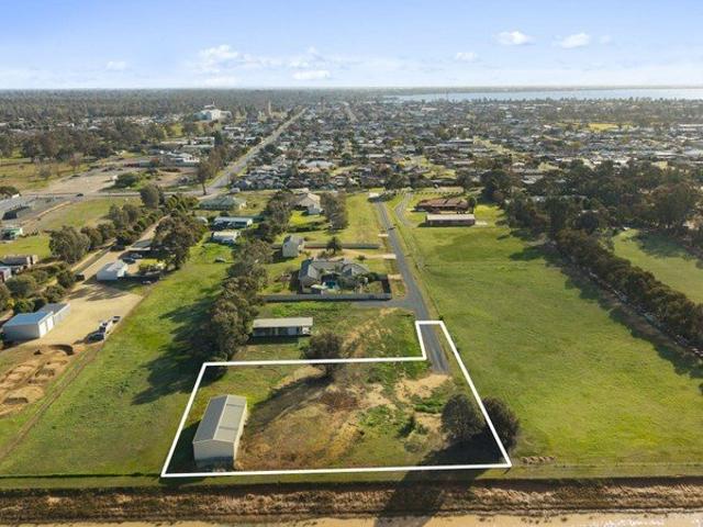 Land for sale in Yarrawonga, Victoria
