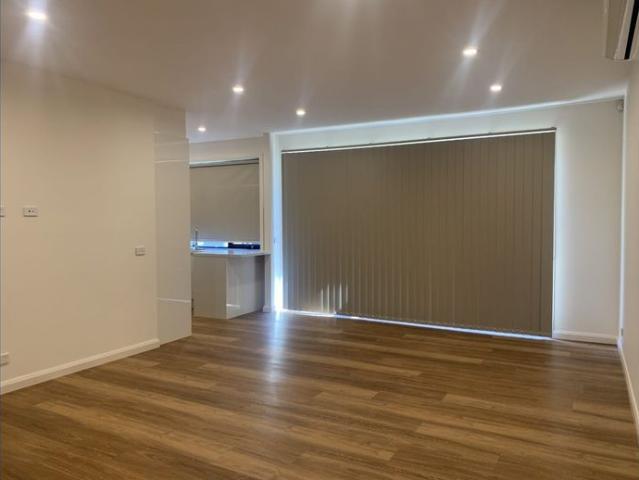 Townhouse for rent in Maidstone, Melbourne