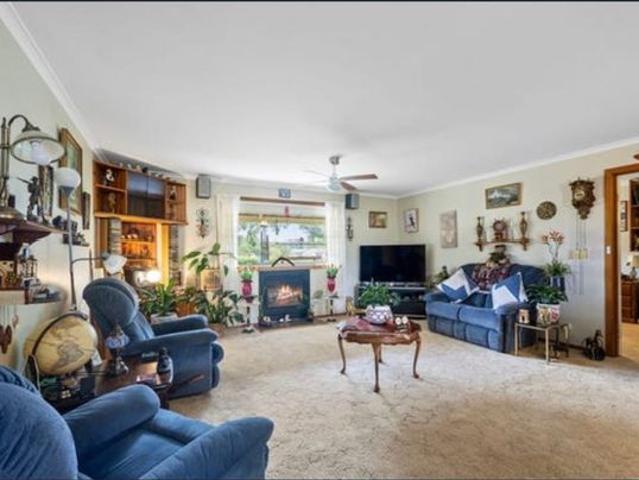House for rent in Smythesdale, Victoria