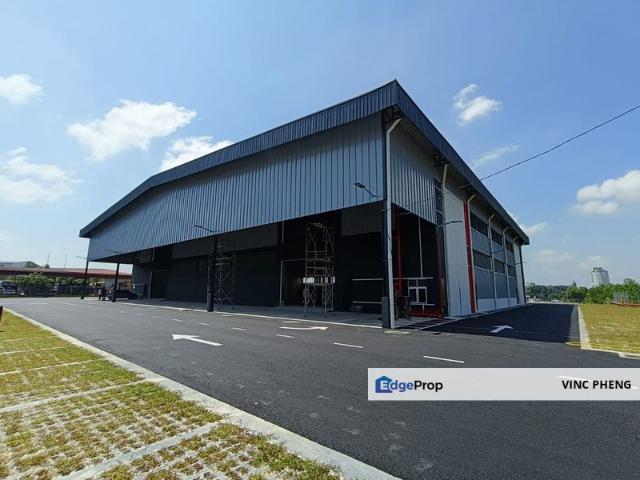 Warehouse for sale in Malaka