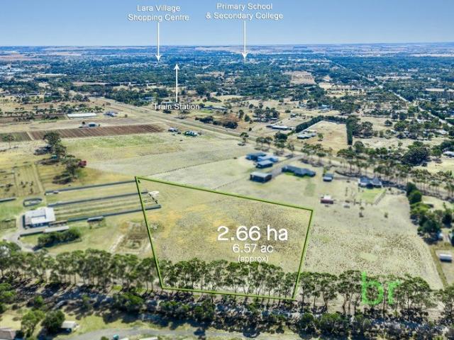 Land for sale in Lara, Victoria