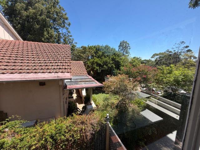 House for sale in Lower North Shore, Sydney