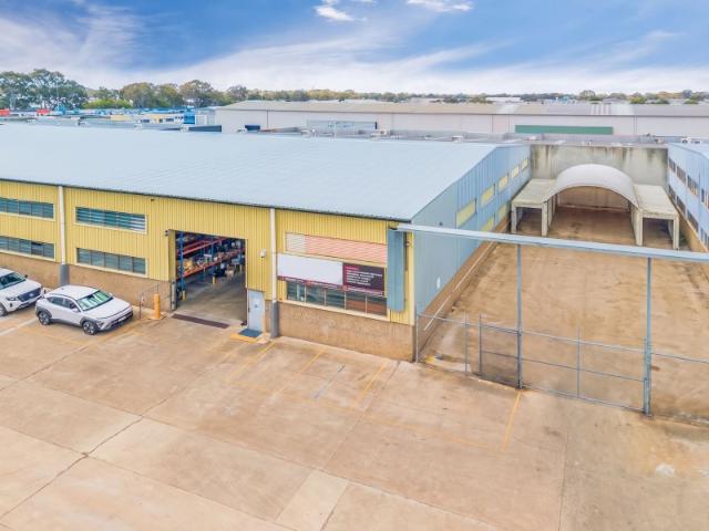 Warehouse for rent in Methul, Queensland