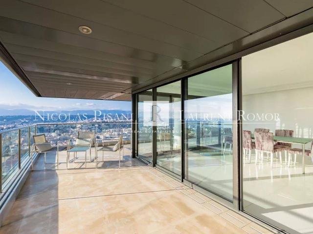 Appartement location à Victoria Park, Nice