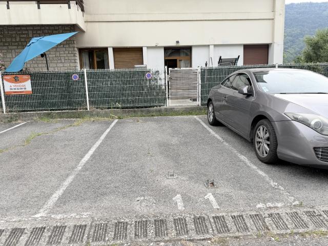 Garage location à Grenoble, Allevard