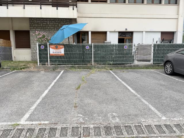 Garage location à Grenoble, Allevard