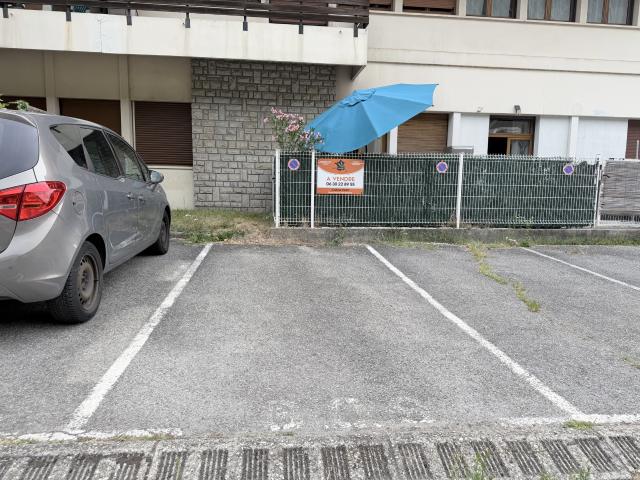 Garage location à Grenoble, Allevard