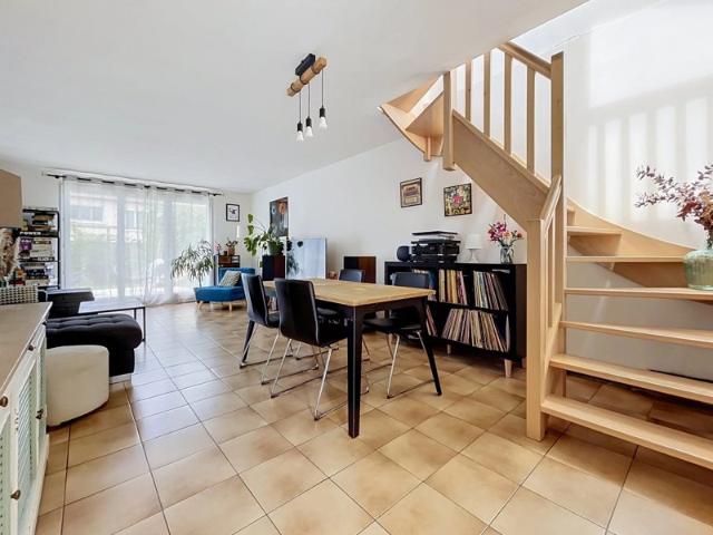 Maison vente à Rambouillet, Le Mesnil-saint-denis