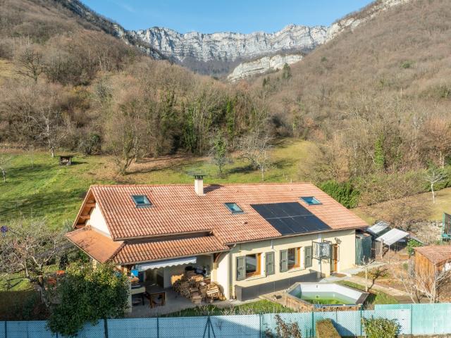 Villa vente à Grenoble, Saint-vincent-de-mercuze