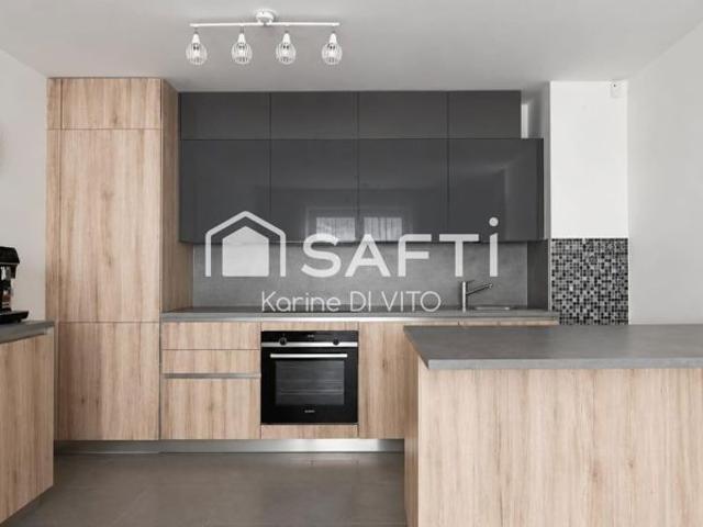 Appartement vente à Arrondissement de Draguignan, Les Adrets-de-l'estérel