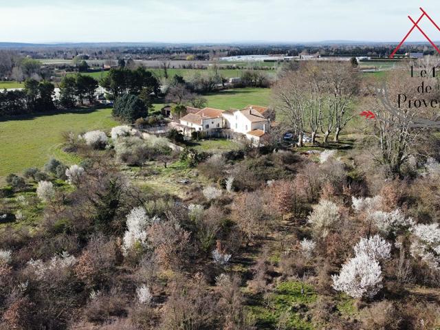 Maison vente à Carpentras, Pernes-les-fontaines