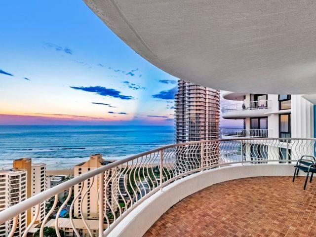 Apartment for sale in Surfers Paradise, Gold Coast City