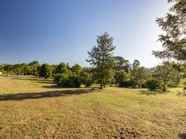 Land for sale in The Dawn, Queensland